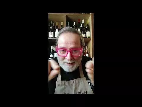 immagine di anteprima del video: Volteggiando sui fornelli/ Il pollo alla