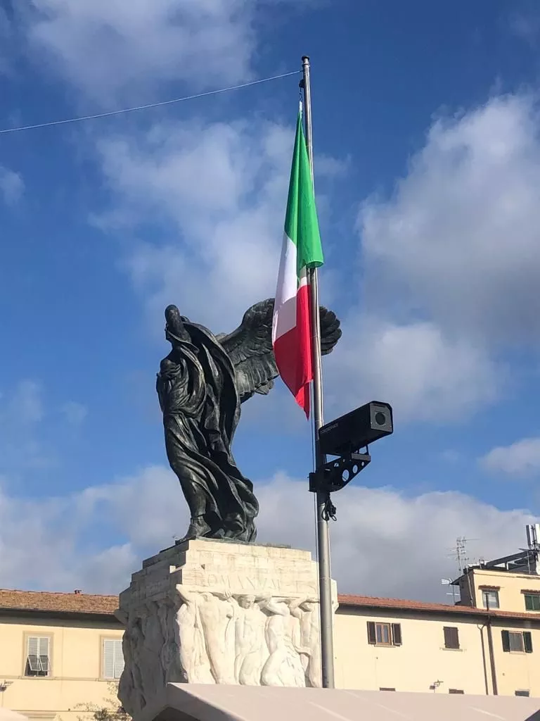 Bandiera piazza della Vittoria